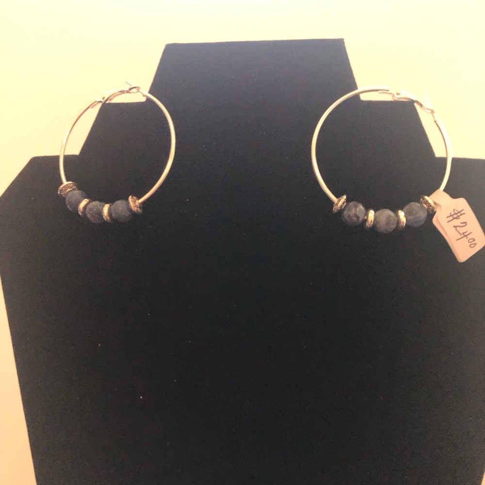 Hoop Earring - Picture 3 of 4